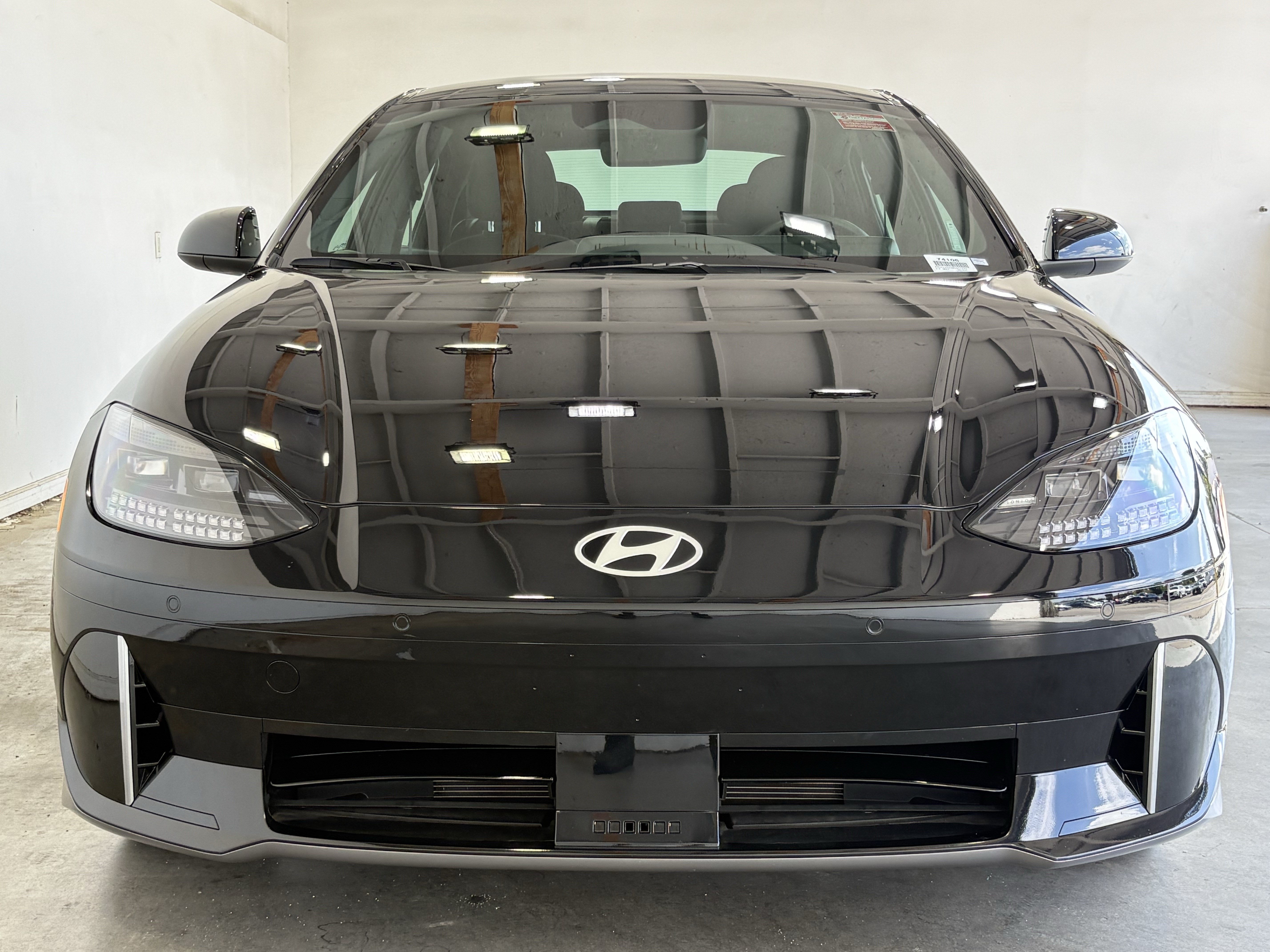 hyundai ioniq 6 2024 KMHM24AA0RA077240 image hyundai ioniq 6 2024 KMHM24AA0RA077240 image